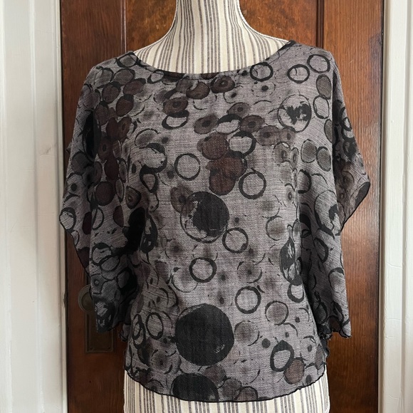 Flutter sleeve blouse - Picture 7 of 10